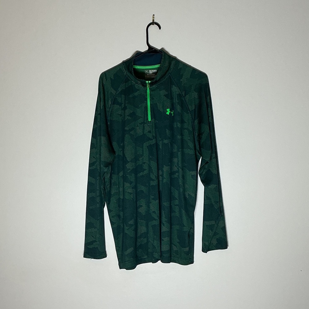 Under Armour Men's Camouflage Green Long Sleeve Tee